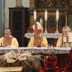 Misa Pontifikal Natal 2024 : “Manusia di Panggil untuk menemukan Jati Dirinya”