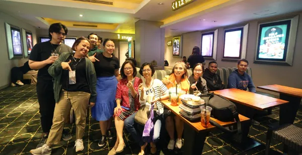 Nobar Film Kuasa Gelap