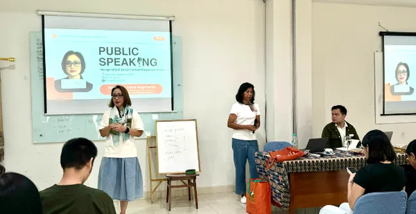 Improvisasi Diri, Memahami Audiens: Pelatihan Public Speaking oleh Seksi PEKAD