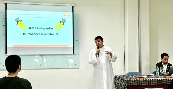 Improvisasi Diri, Memahami Audiens: Pelatihan Public Speaking oleh Seksi PEKAD