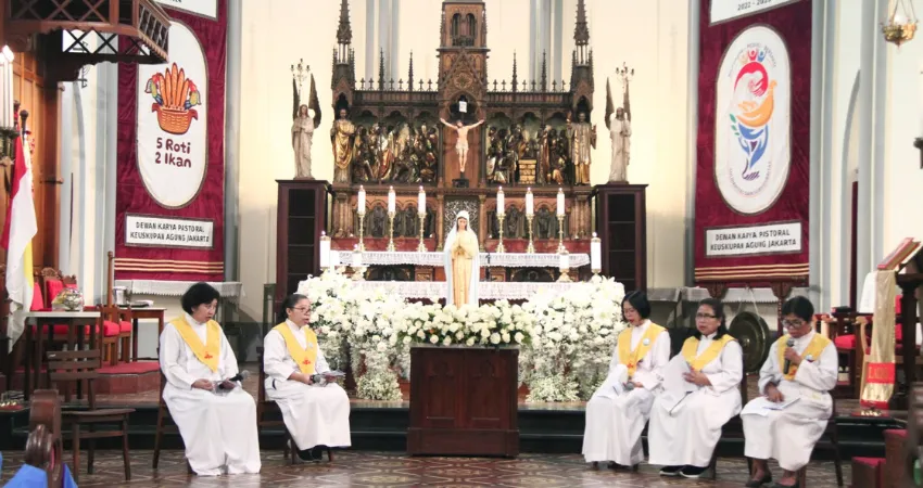 Rosario dan Misa Penutupan Ziarah Maria Fatimah