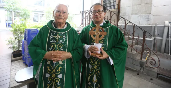 Penempatan Reliqui Beato Carlo Aqutis : Sosok Teladan Bagi Kaum Muda dalam Mengasihi dan Mencintai Ekaristi.