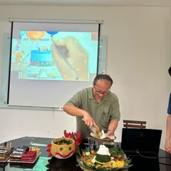 Pertemuan karyawan Paroki K7 & HUT Rm.Hani Rudi, SJ