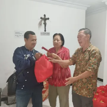 Kemerdekaan adalah Milik Bersama : Bansos Lingk. St. Caecilia